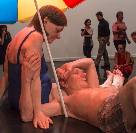 BBVA, OpenMind. Tackling Climate Change Through Human Engineering. Liao. Ron Mueck, Couple Under An Umbrella (2013). Various materials, 300 x 400 x 350 cm.